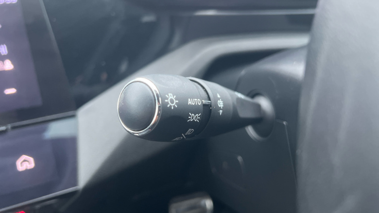 Peugeot 308 1.2 PureTech Allure Premium 5dr EAT8 Petrol Estate